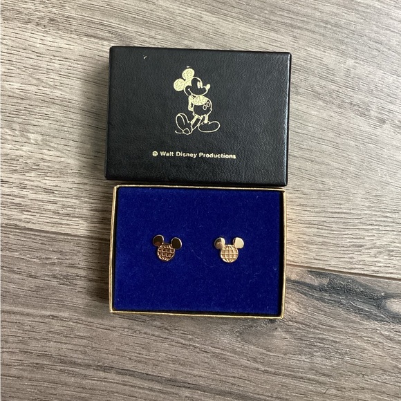 Disney Jewelry - Disney Gold Tone Earrings Never Worn Excellent Condition Mickey Mouse Epcot